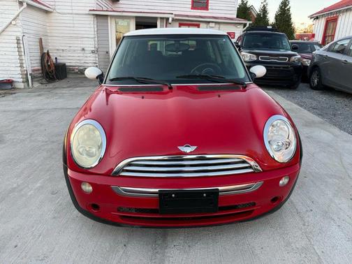 2005 MINI Cooper Base
