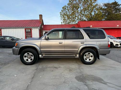 2002 Toyota 4Runner SR5