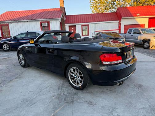 2011 BMW 128 128i Convertible 2D