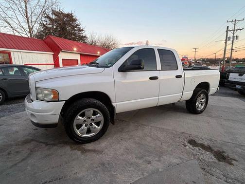 2002 Dodge Ram 1500 Short Bed