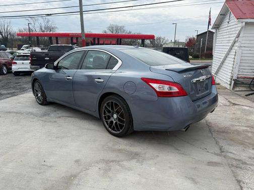 2011 Nissan Maxima SV