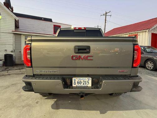 2017 GMC Sierra 1500 SLT