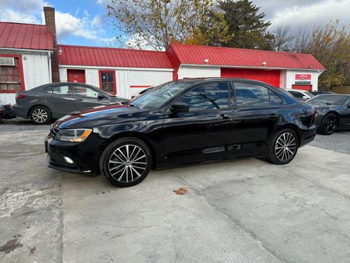 2016 Volkswagen Jetta 1.8T Sport