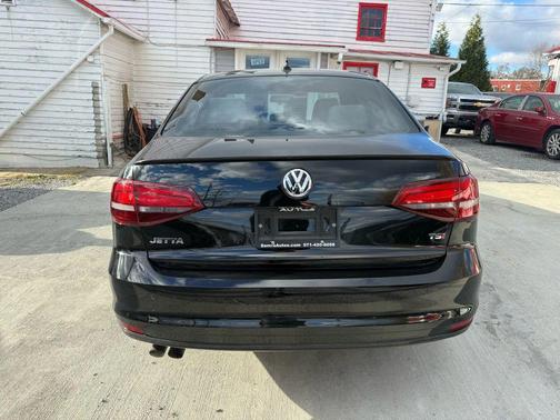 2016 Volkswagen Jetta 1.8T Sport