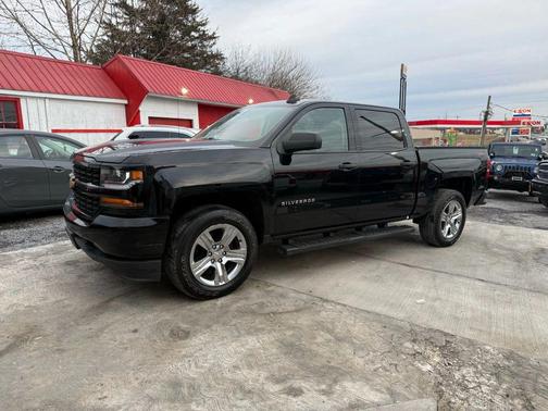 2018 Chevrolet Silverado 1500 Custom