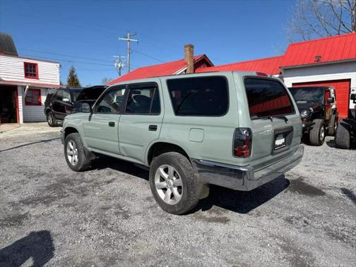 1999 Toyota 4Runner Base