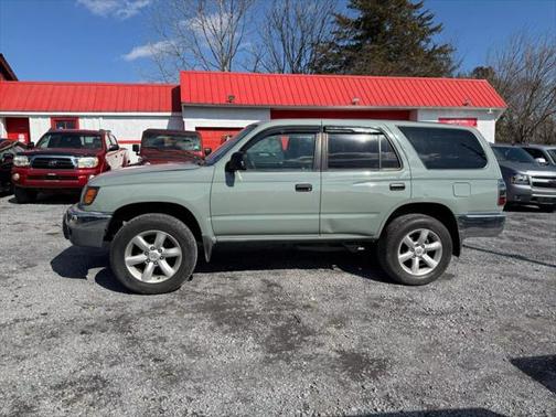 1999 Toyota 4Runner Base