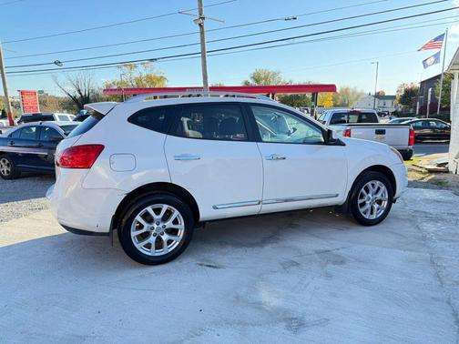 2011 Nissan Rogue SV