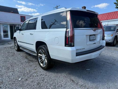 2016 Cadillac Escalade ESV Sport