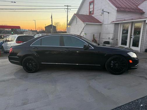 2013 Mercedes-Benz S-Class 4MATIC