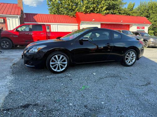 2011 Nissan Altima 3.5 SR