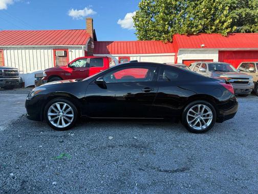 2011 Nissan Altima 3.5 SR