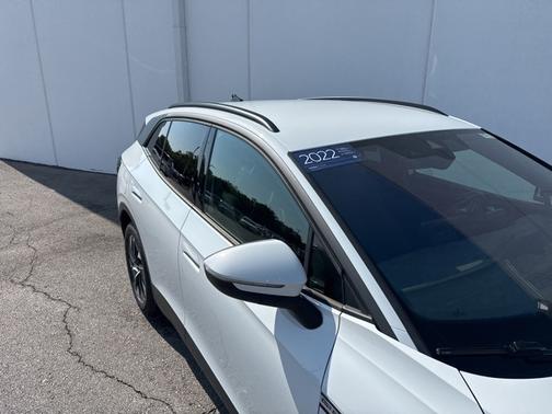 2022 Volkswagen ID.4 Pro