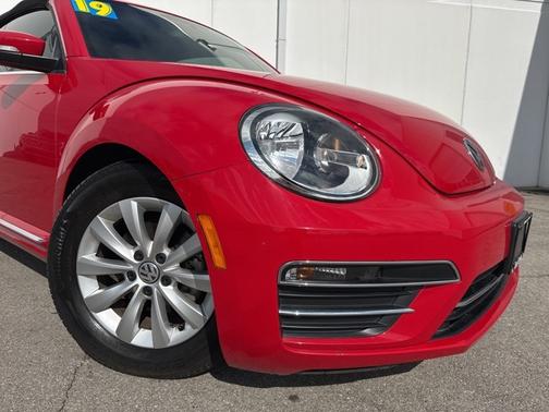 2019 Volkswagen Beetle 2.0T S