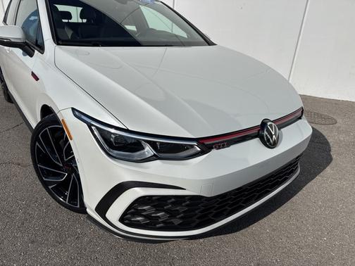 2024 Volkswagen Golf GTI 2.0T Autobahn