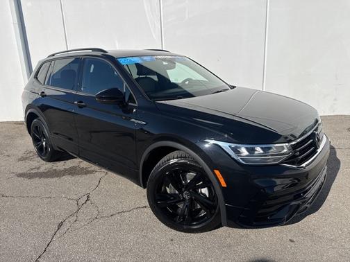 2023 Volkswagen Tiguan 2.0T SE R-Line Black