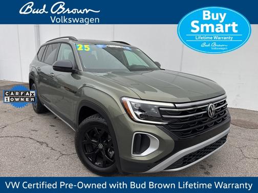 2025 Volkswagen Atlas 2.0T Peak Edition