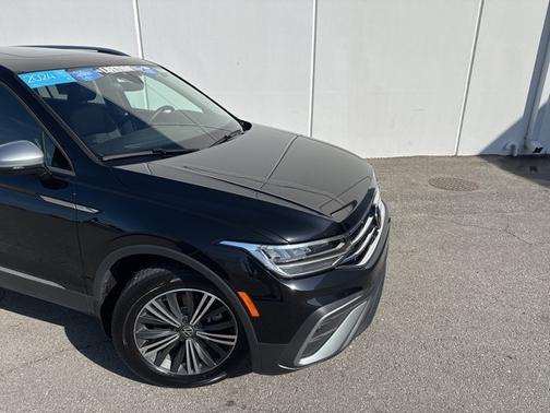 2024 Volkswagen Tiguan 2.0T Wolfsburg