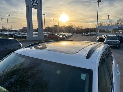 2022 Volkswagen Atlas 3.6 SE w/ Technology