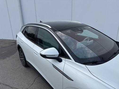 2023 Volkswagen ID.4 Pro S Plus