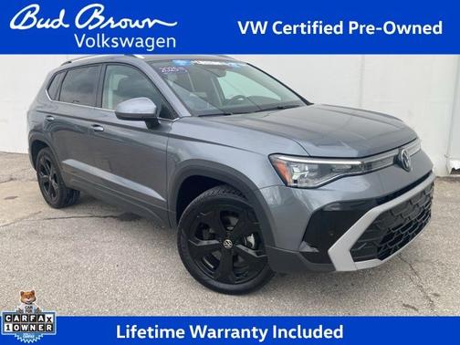 Platinum Gray Metallic 2025 Volkswagen Taos 1.5T SEL