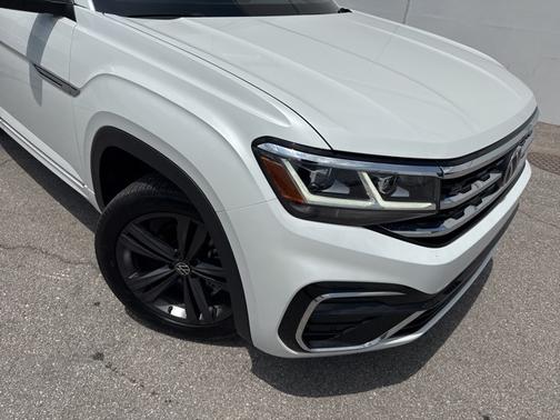 2022 Volkswagen Atlas Cross Sport 3.6 V6 SEL R-Line