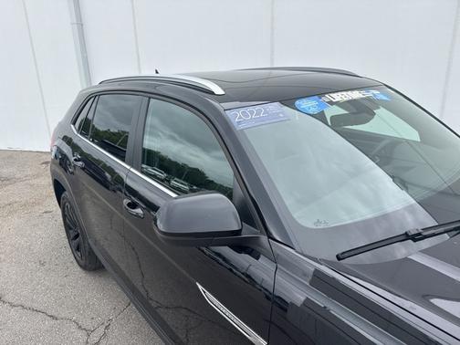 2022 Volkswagen Atlas Cross Sport 3.6 V6 SE w/ Technology