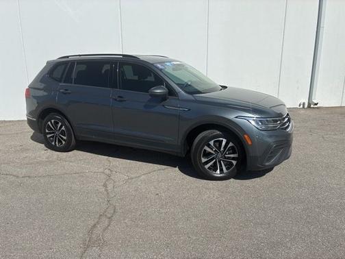 Platinum Gray Metallic 2023 Volkswagen Tiguan 2.0T S