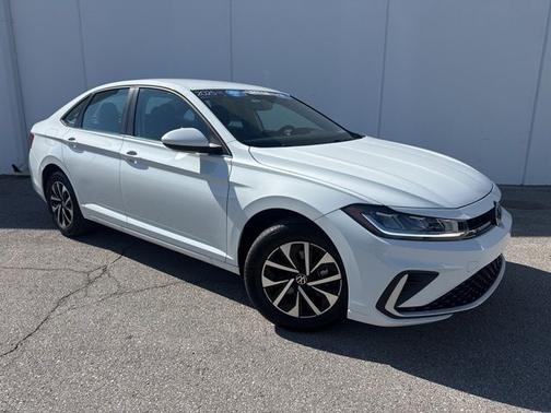 Pure White 2025 Volkswagen Jetta 1.5T S