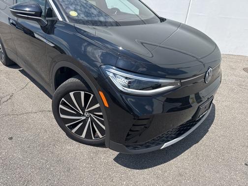 2023 Volkswagen ID.4 Pro S Plus