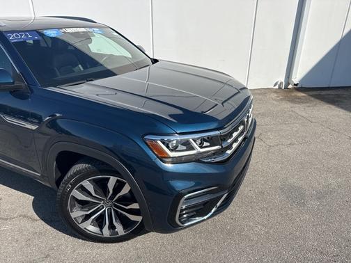 2021 Volkswagen Atlas Cross Sport 3.6 V6 SEL Premium R-Line