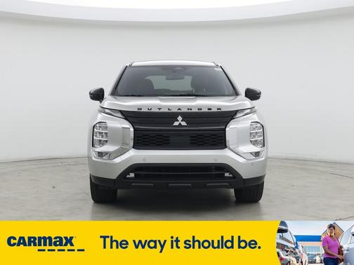2022 Mitsubishi Outlander Black Edition