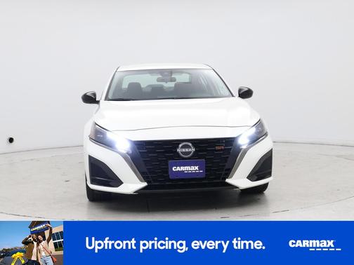 2023 Nissan Altima SR