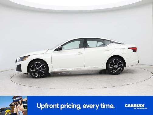 2023 Nissan Altima SR