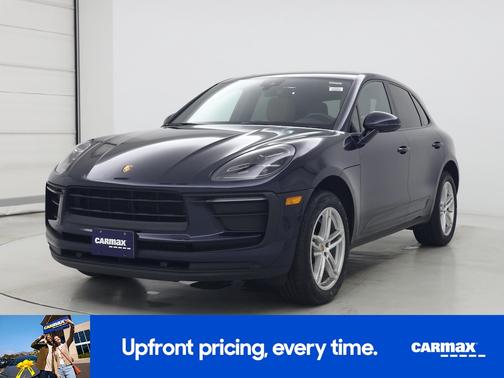 2022 Porsche Macan Base (PDK)
