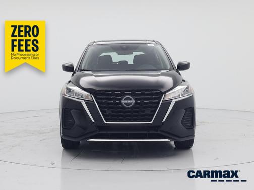 Black 2024 Nissan Kicks S
