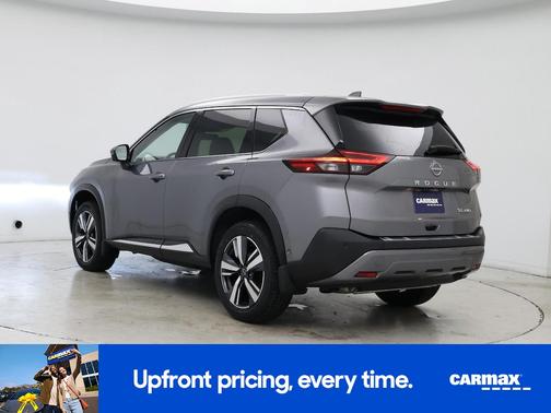 Gray 2023 Nissan Rogue SL