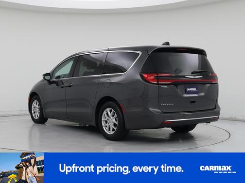Gray 2023 Chrysler Pacifica Touring L