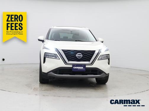White 2023 Nissan Rogue SL