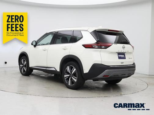 White 2023 Nissan Rogue SL