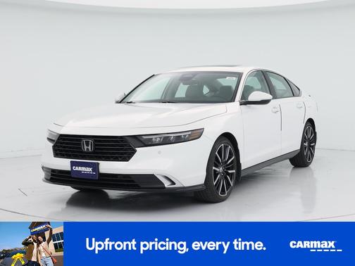 White 2023 Honda Accord Hybrid Touring