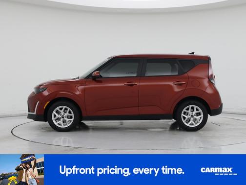 Orange 2024 Kia Soul LX