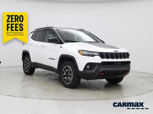 White 2025 Jeep Compass Trailhawk