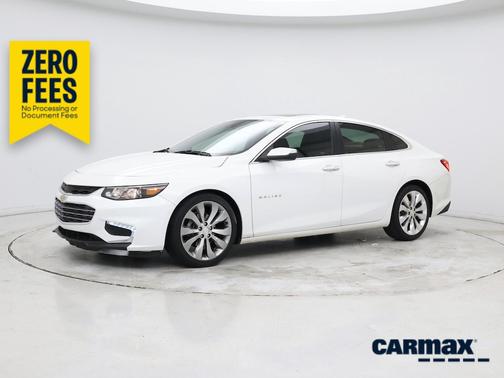 White 2017 Chevrolet Malibu Premier