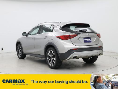 2018 INFINITI QX30 Premium
