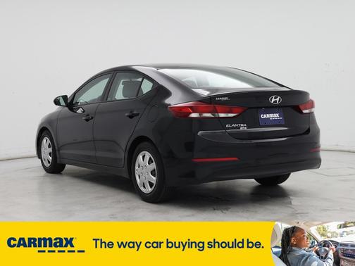 2018 Hyundai ELANTRA SE