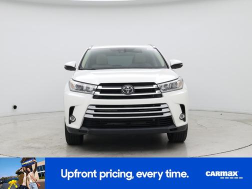 White 2019 Toyota Highlander Limited