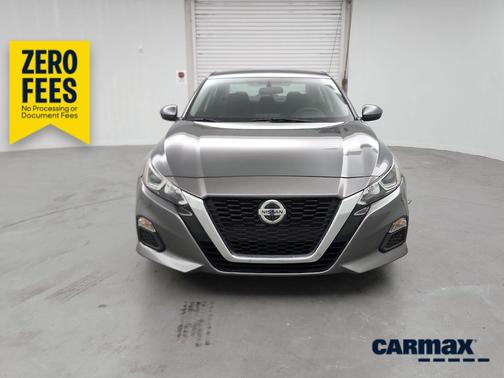 Gray 2019 Nissan Altima S