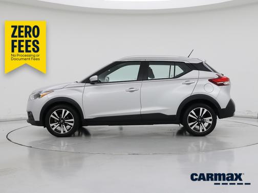 Silver 2019 Nissan Kicks SV