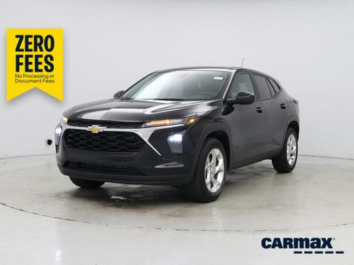 Black 2025 Chevrolet Trax LS